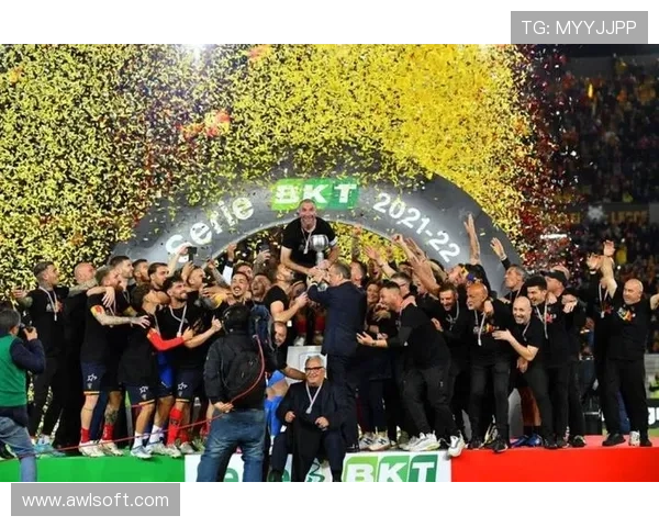 莱切俱乐部最新动态：球队阵容调整及未来比赛计划解析