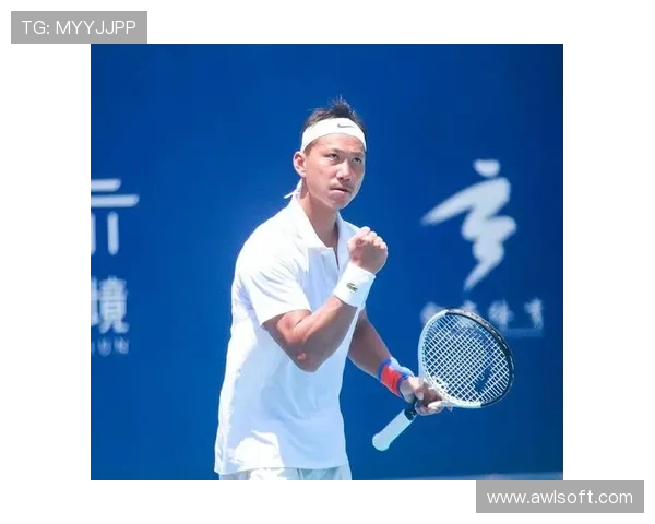 2025年网球大满贯赛事激烈角逐 新星崭露头角老将奋力追赶