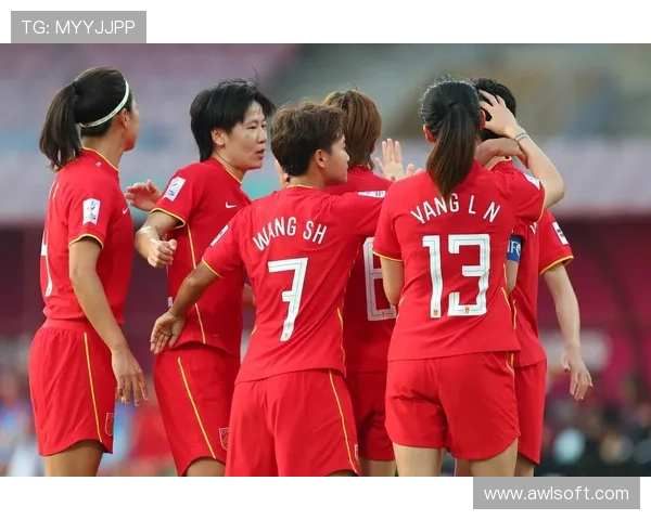 中国女足晋级世界杯四强创历史新高 球员展现超凡实力与团队默契