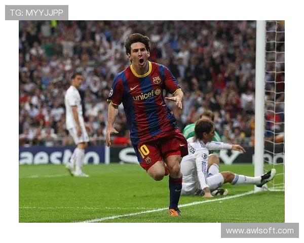 梅西回归巴萨传闻再起 球迷热议是否能助力球队重夺欧冠荣耀